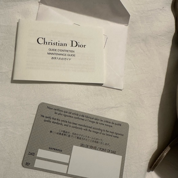 Rare Christian Dior authentic leather purse - Picture 8 of 16